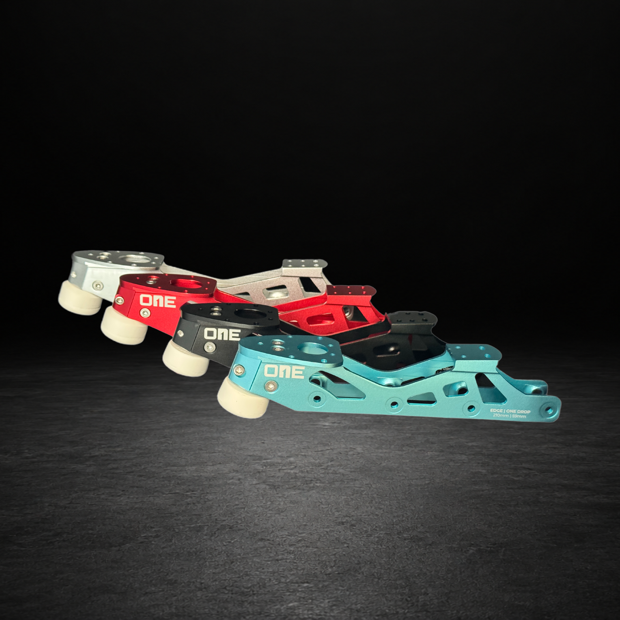 Inline figure frame with creamy white picks